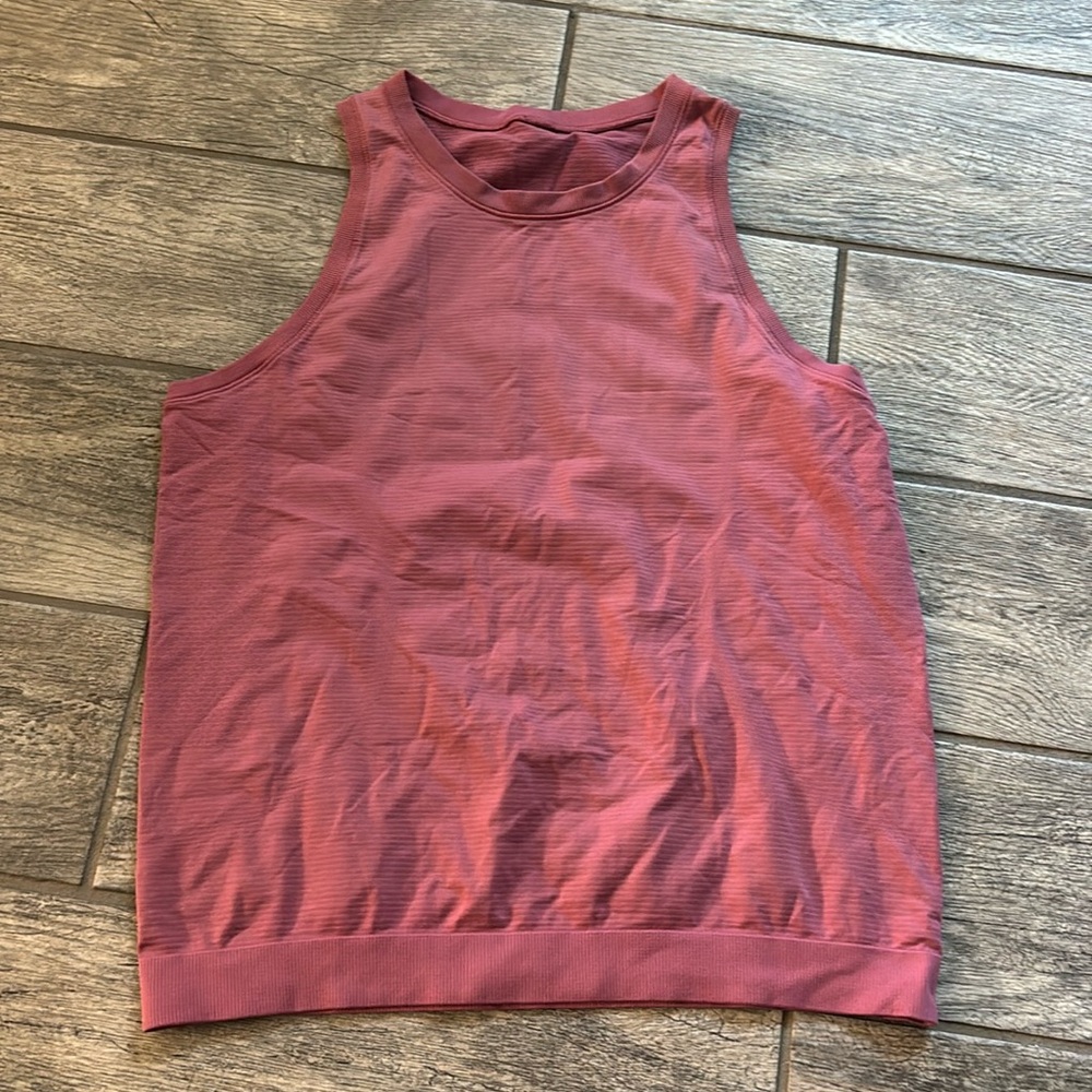 Lululemon Women’s Tank Top